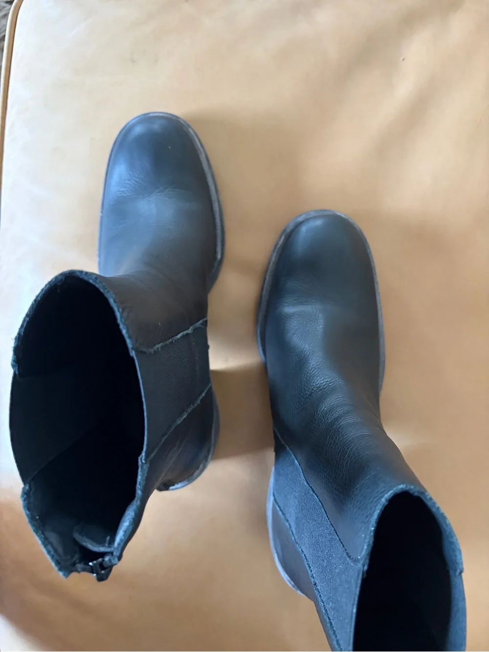 Free People Essential Chelsea Boots w/ Chunky Heel size 38